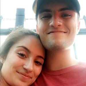 Meet your Posher, Peyton